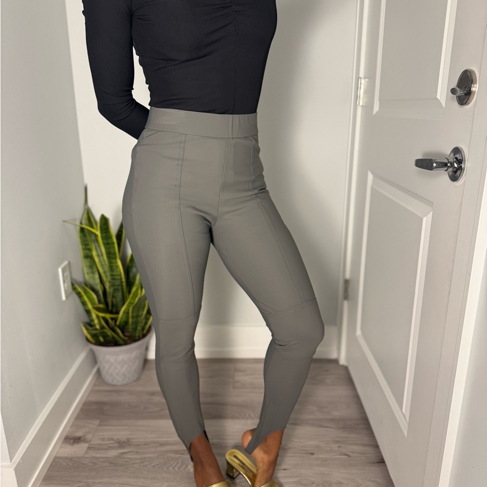 Gray High-Waisted Pants